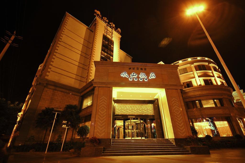 Xichang Minshan Hotel Exterior photo